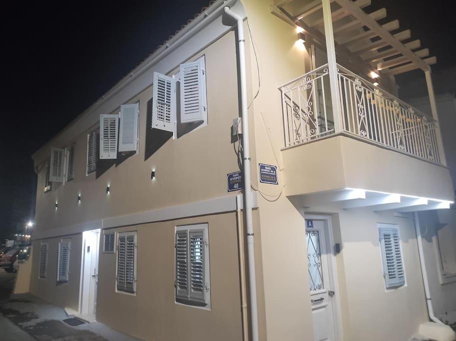 Garitsa Apartments Corfu  Екстер'єр фото