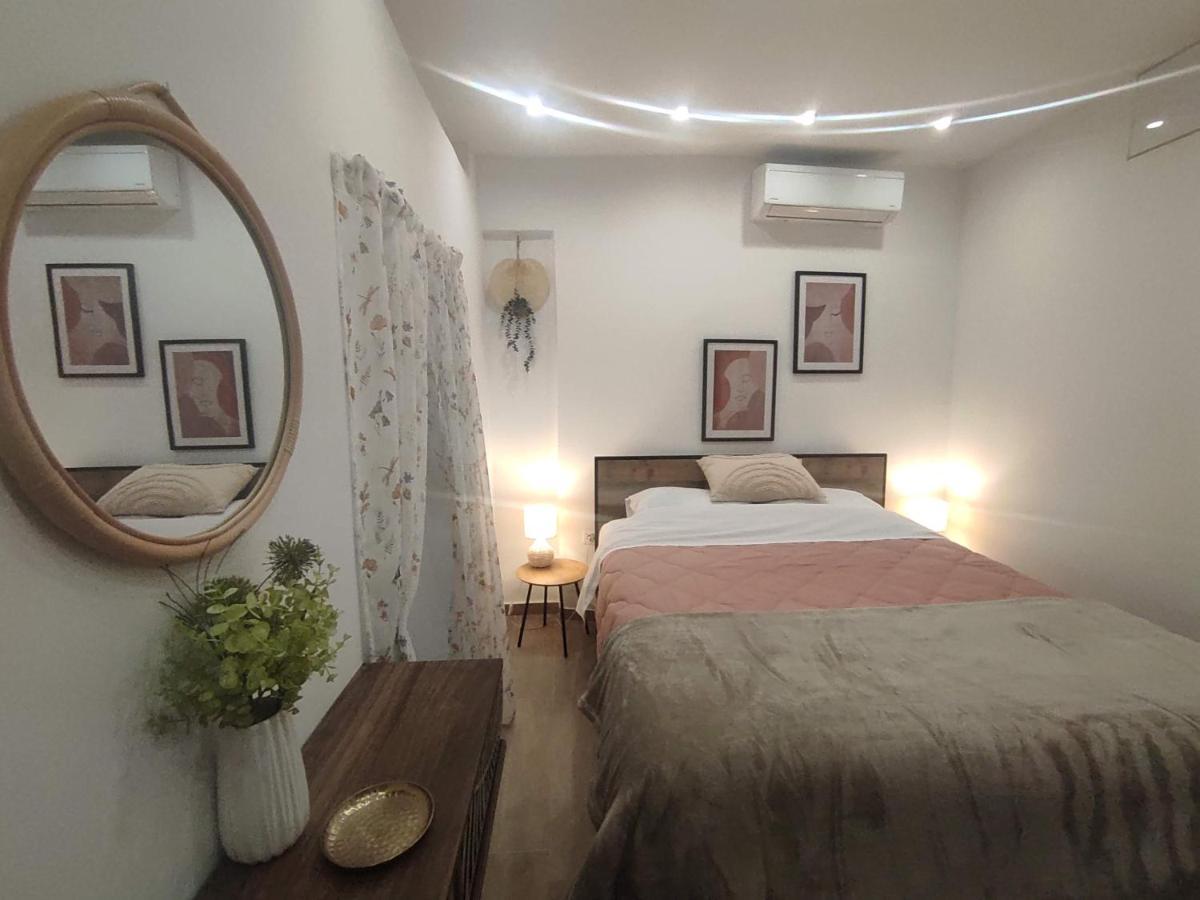 Garitsa Apartments Corfu  Екстер'єр фото
